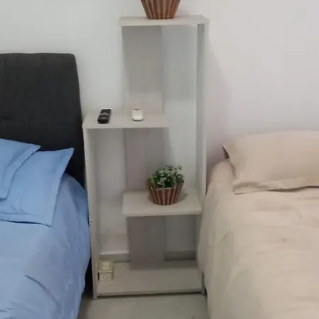 Aparta Estudio De 1 Habitacion *